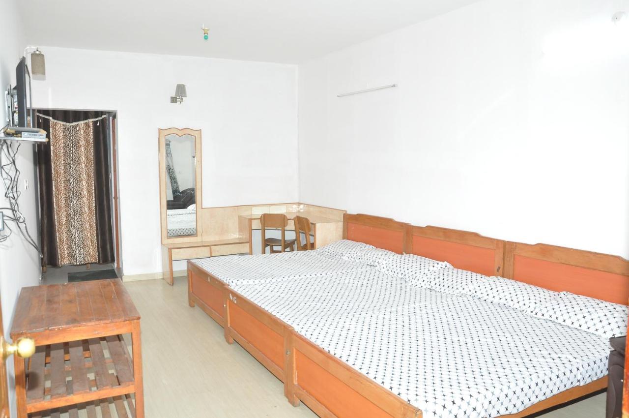 White House Anandagiri Hostel Kodaikanal Kültér fotó